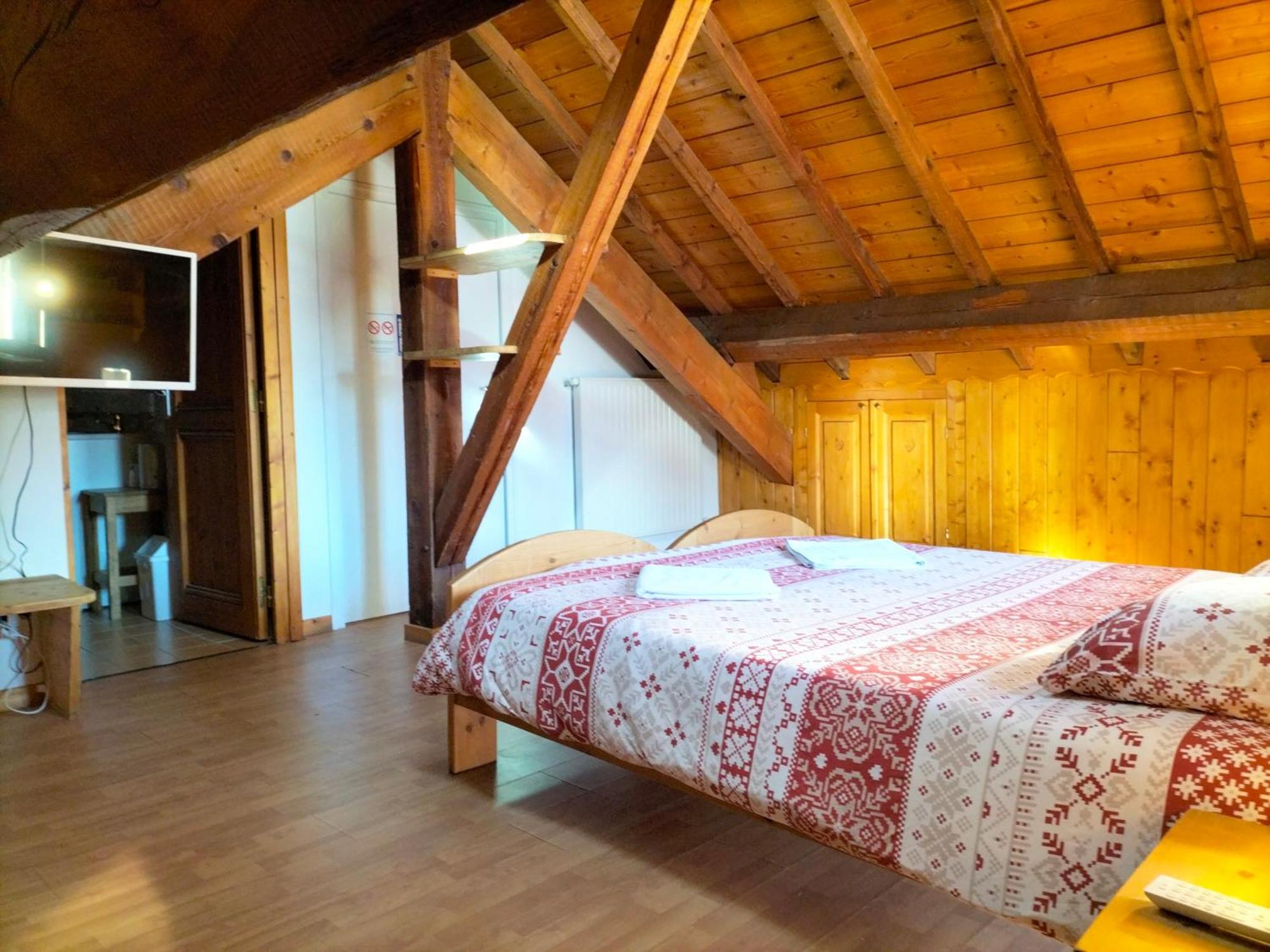 Puy-Saint-Pierre Auberge La Maison De Catherine מראה חיצוני תמונה